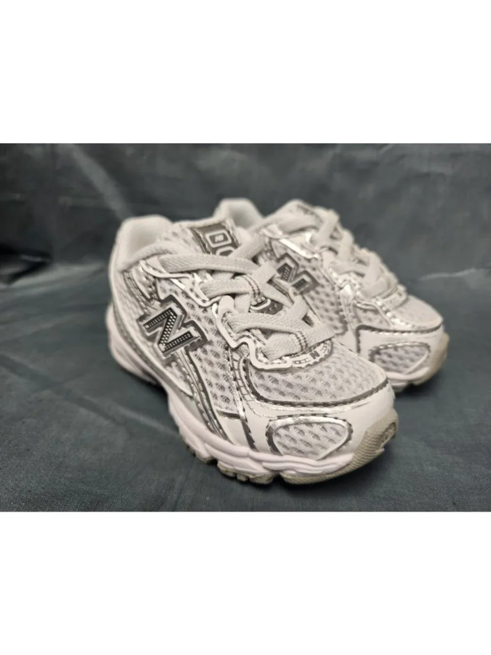 New Balance Toddlers 740 Bungee Lace Sneakers IZ740WM White Size 9 NEW NO BOX!